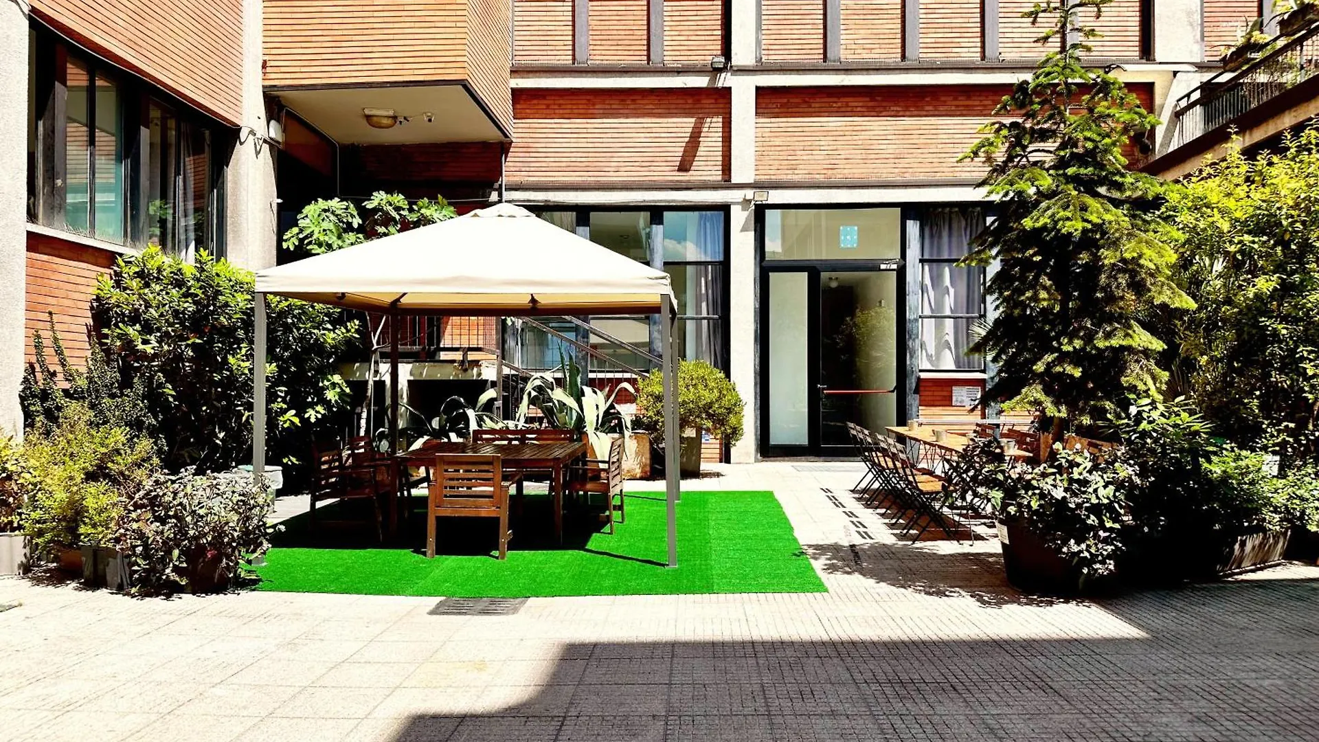 מילאנו Mio Hostel