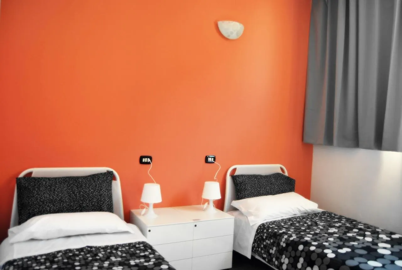 מילאנו Mio Hostel