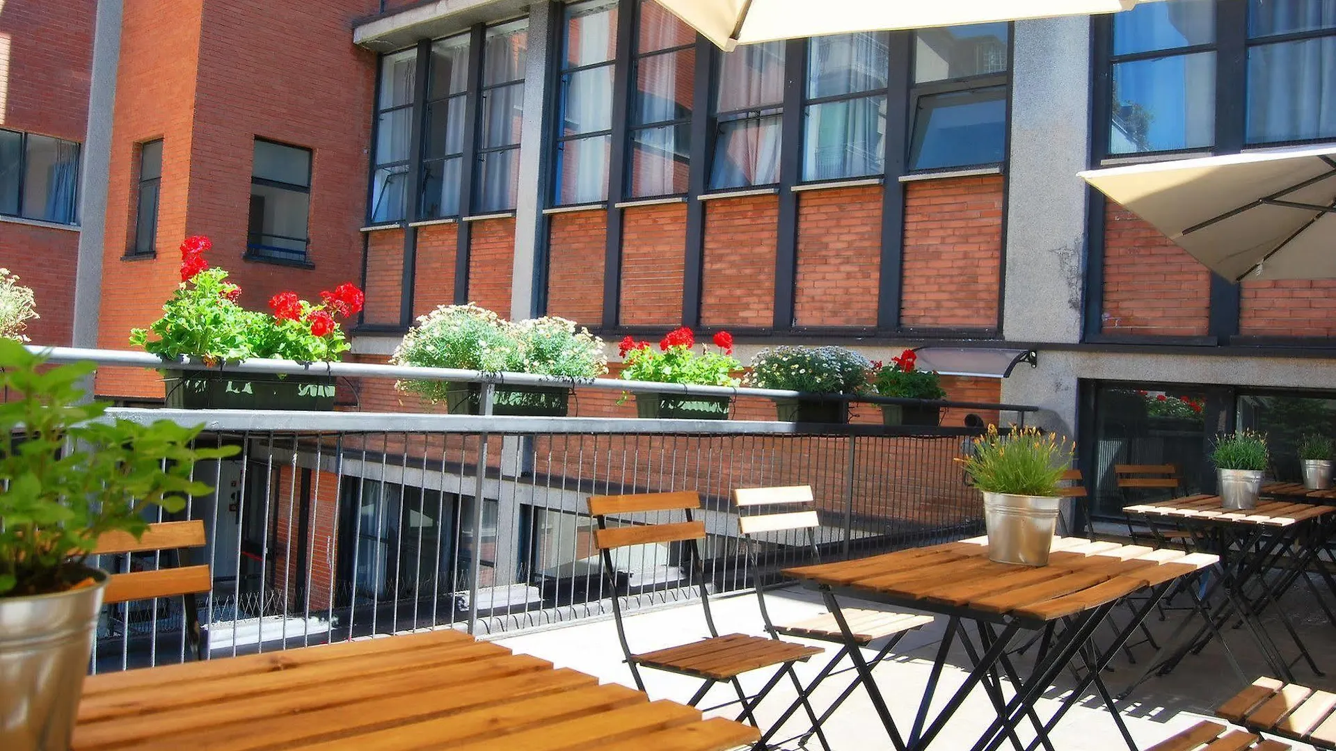 מילאנו Mio Hostel איטליה