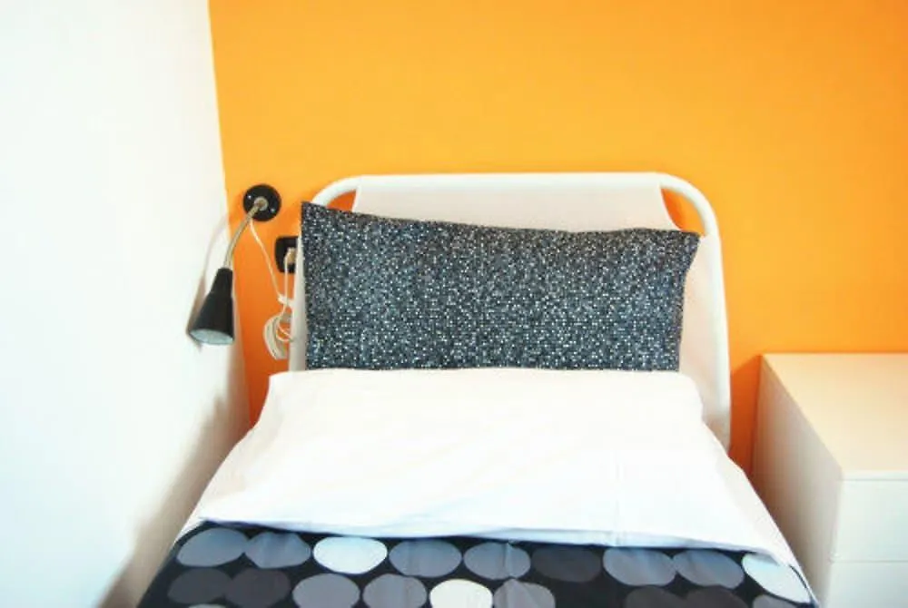 מילאנו Mio Hostel